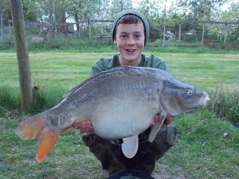 A fish known as the Pig weighing 19lb 7oz rounded off a great trip for Kai!