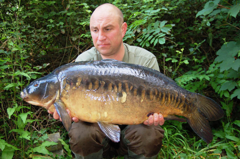Fittingly known as the ‘Crazy Linear’, she turned the dial of scales around to 23.08lb.
