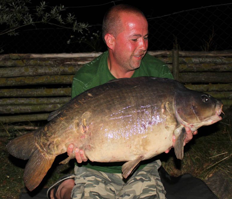 It was time to relax and await the first night activities. We weren't asleep for long as my left rod gave a few bleeps then went into meltdown and I was in. Once secured in the net I woke my mate and we weighed her at a pleasing 38lb 12oz.
