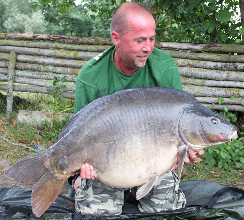 Andy recognised the fish as Tyson a known fifty. He weighed 50lb 12oz a new pb!