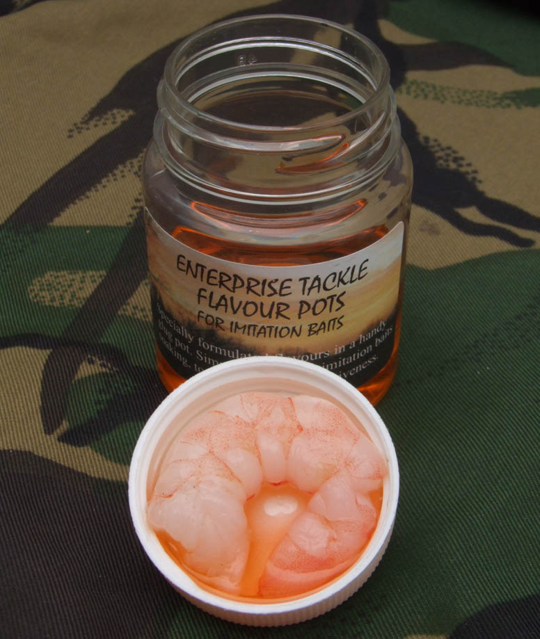 Don’t be afraid to experiment with adding flavours to your prawns to give them an added boost. One particular flavour I have done very well on is Worm and Shrimp from Enterprise Tackle.