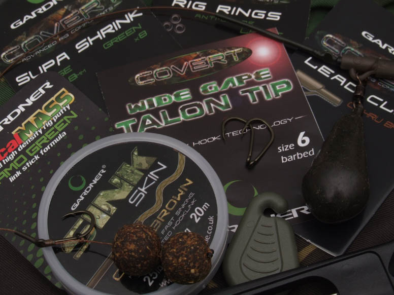I have always liked to fish with two baits on the hair, thinking that a bigger big will be a bit more attractive to a greedy carp, but also that a big bait is harder to eject.