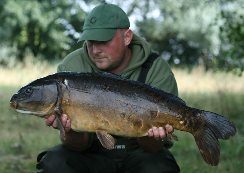 This stunning mirror fell to Paul's favourite chod rig presentation.
