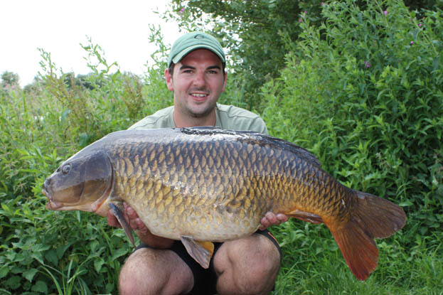 Once the weighing equipment was ready we got the fish out and it sent the scales round to 34lbs 6oz’s – a new PB Common!