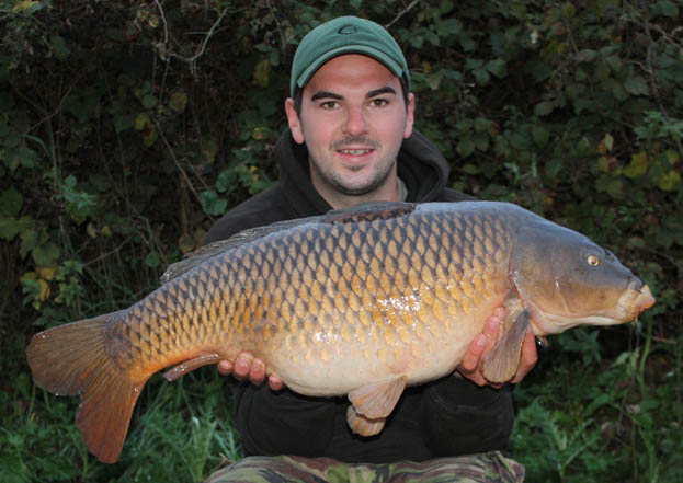 At 6am the following morning I was very pleased to be woken up by a lovely 25lbs 10oz Common.