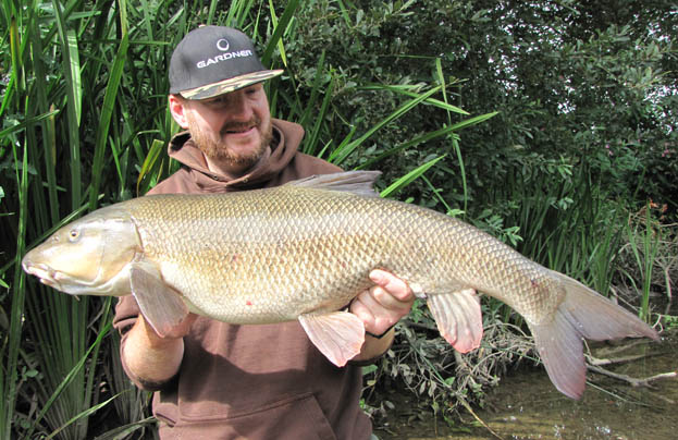 I was more than happy to catch a barbel on my first session. The fact that it was a new pb of 16lb 6oz made it even better.