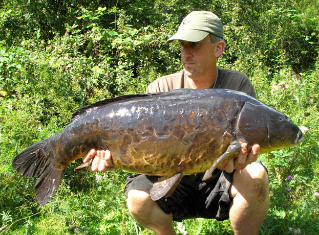 Over the next 6 single work nights I landed 7 fish, including a stunning ancient mirror that hadn’t been out for some 10 years.