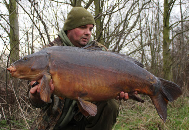 A mirror of 32lb 6oz and a real Christmas cracker at that!