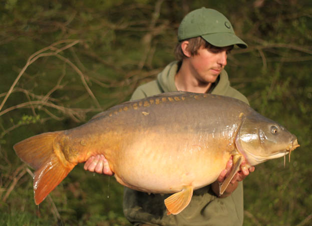We had an amazing week away and I even chipped in with a 43lb 10oz mirror on the final night.