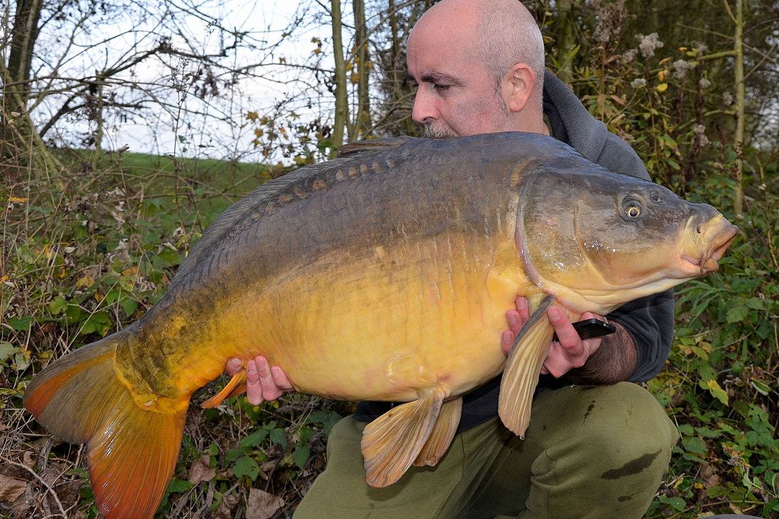 Carp Fishing - The Old Canal – By Tommy De Cleen - Gardner Tackle