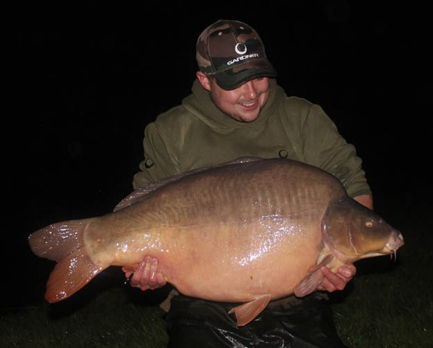 Carp Fishing – A New County Record – By Ricky Thomas