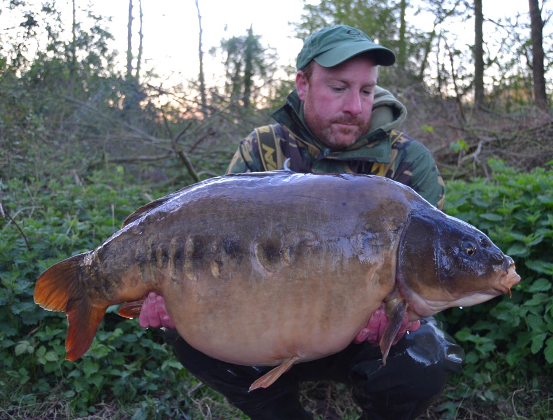 Carp Fishing – Burghfield Forty – By Ian Lewis