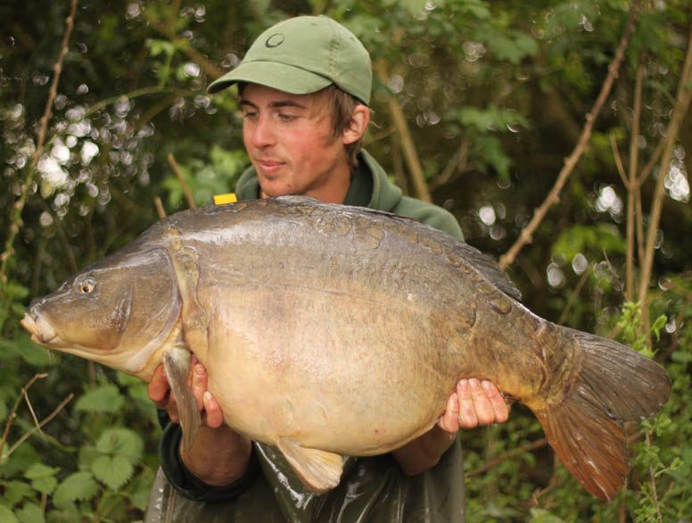 Tom Oliver on Rigs