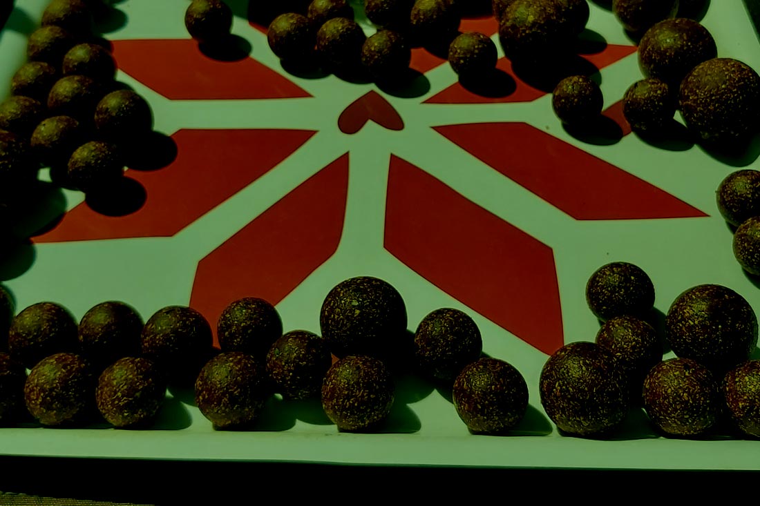 Carp Fishing – Custom Cork-Dust Wafters – Tom Oliver